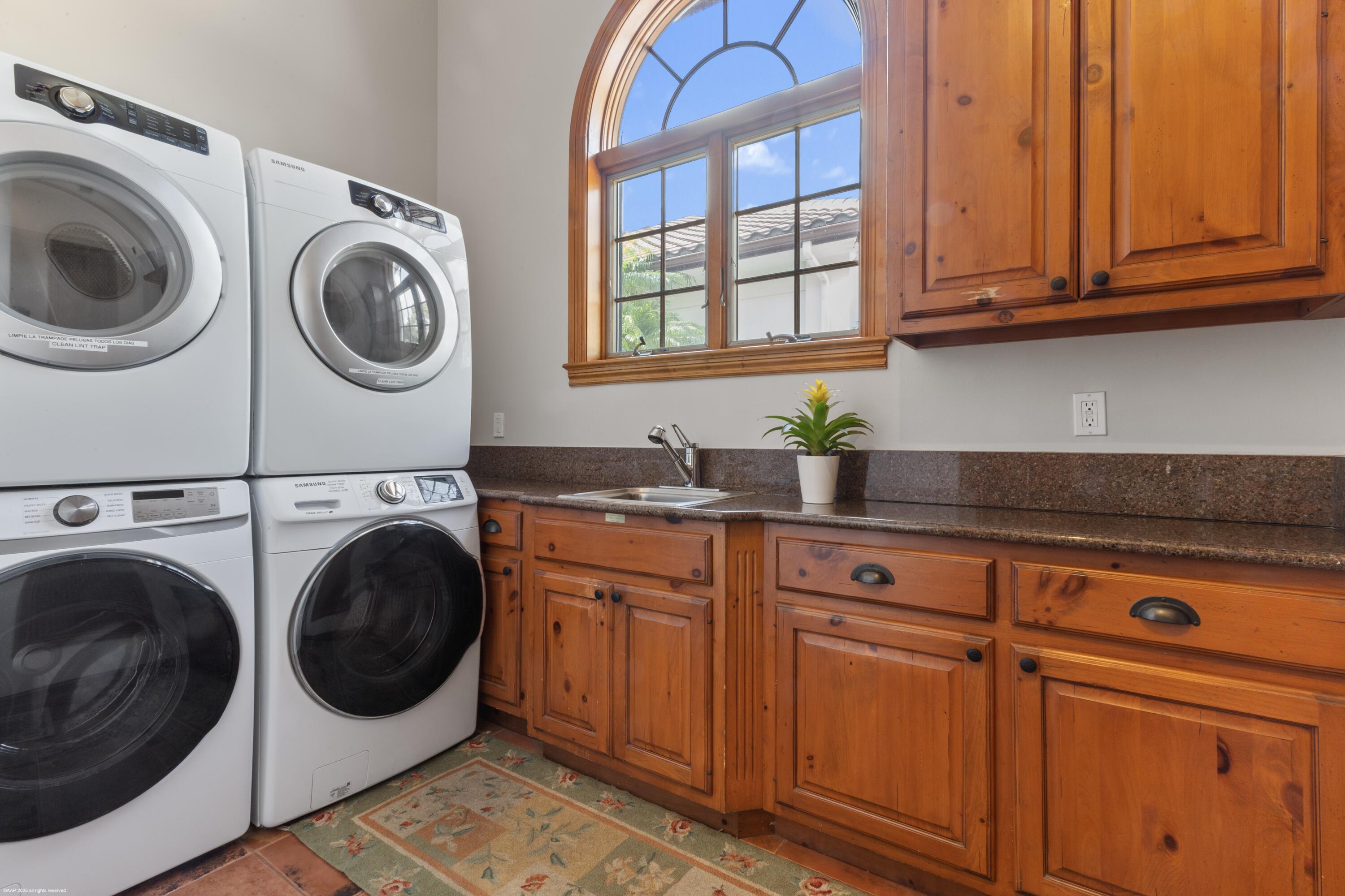 GRAND PRIX FARMS - Residential