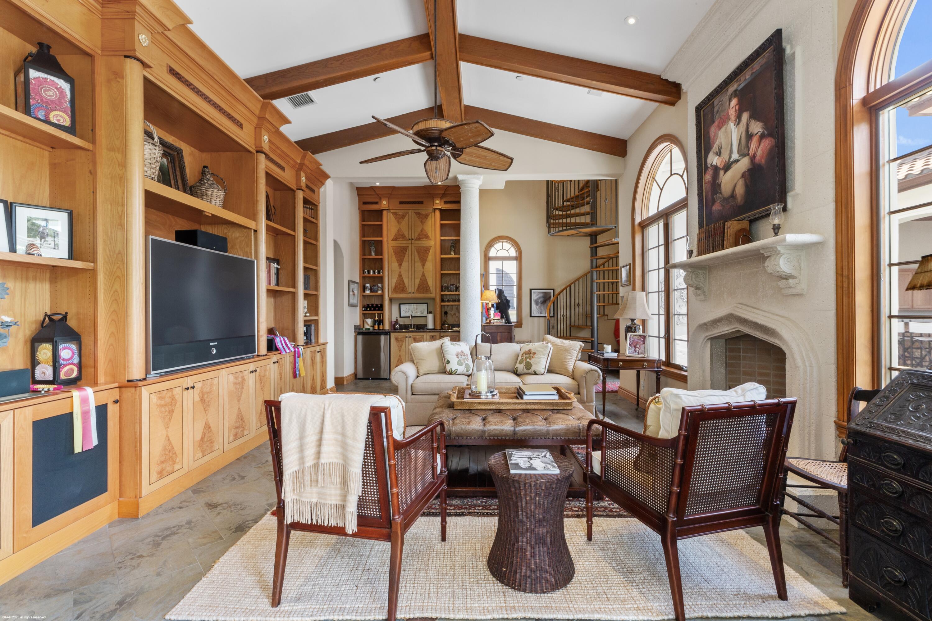 GRAND PRIX FARMS - Residential