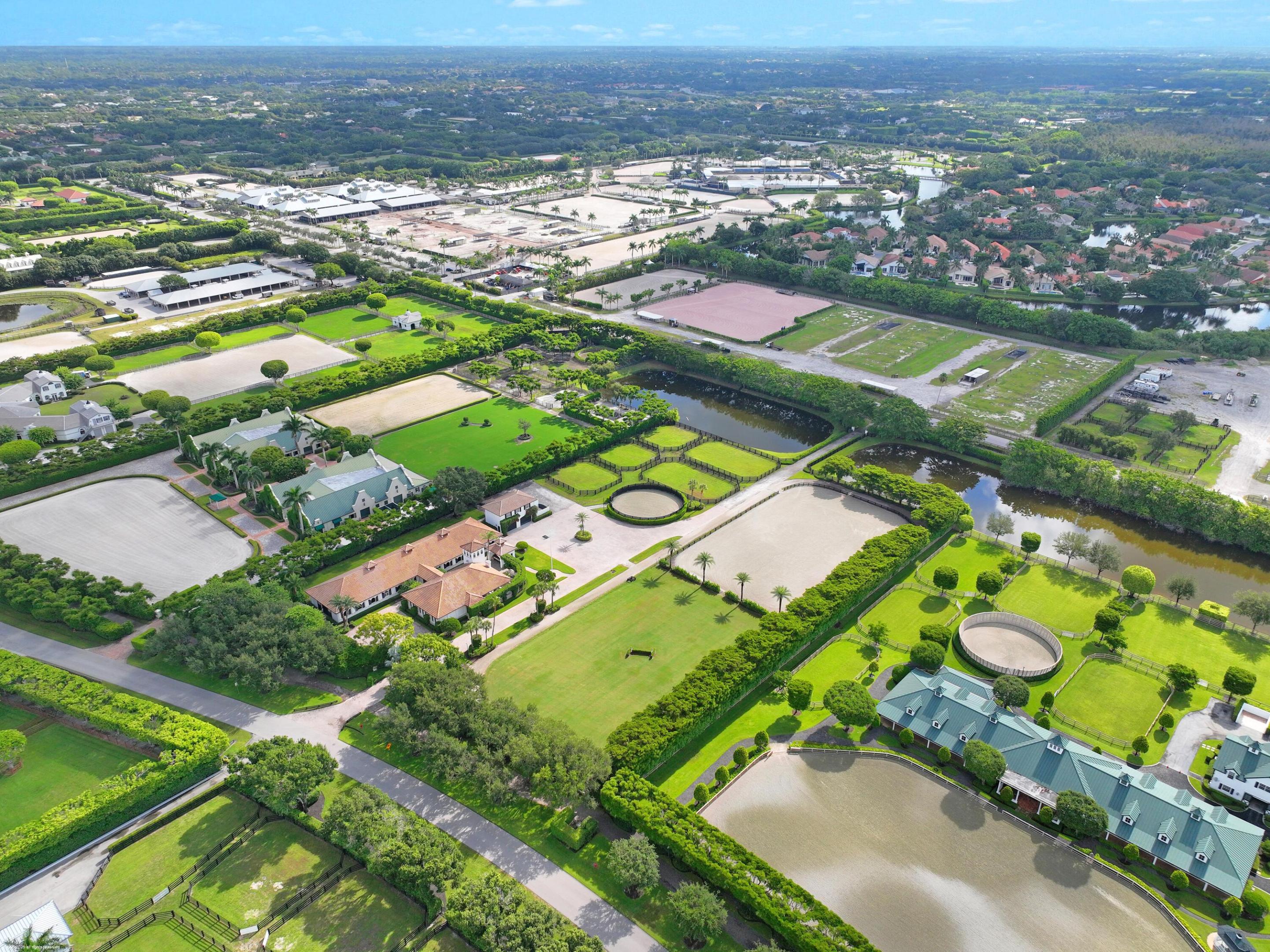 GRAND PRIX FARMS - Residential