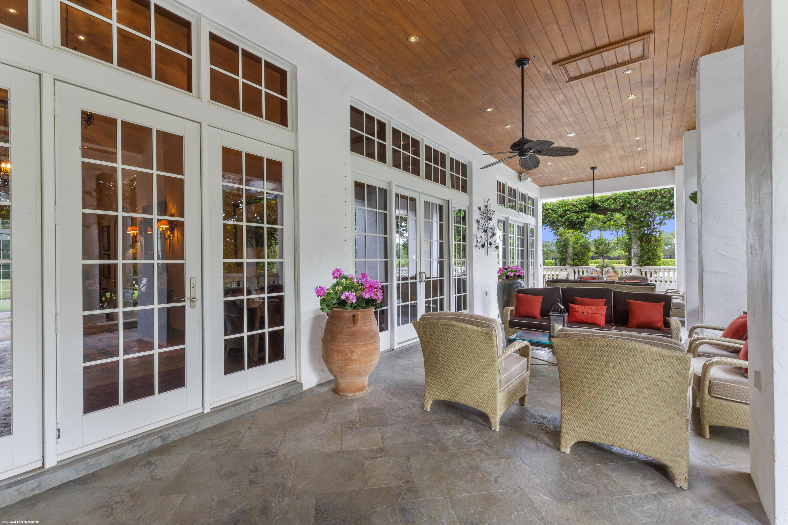 GRAND PRIX FARMS - Residential