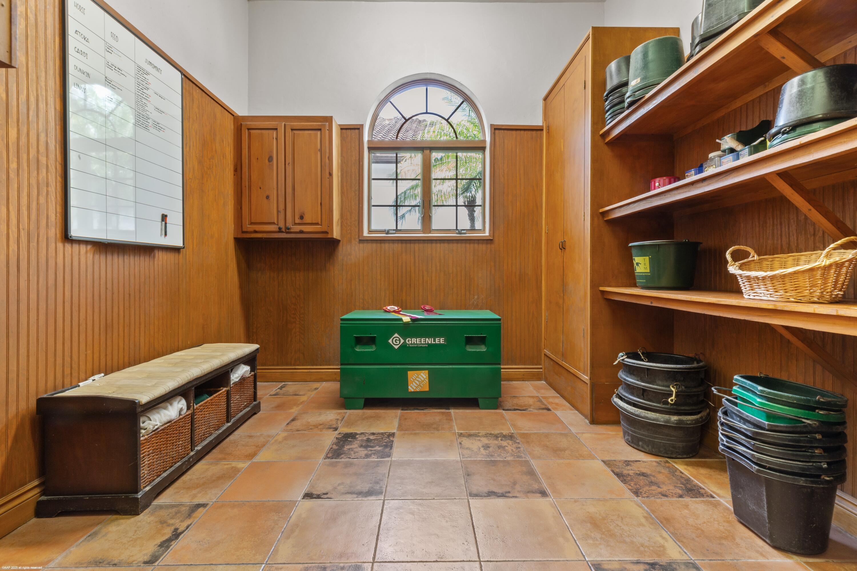 GRAND PRIX FARMS - Residential