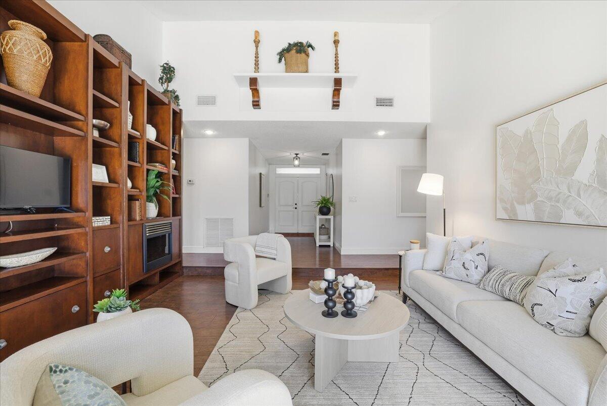 BOCA CHASE SEC 5 - Residential