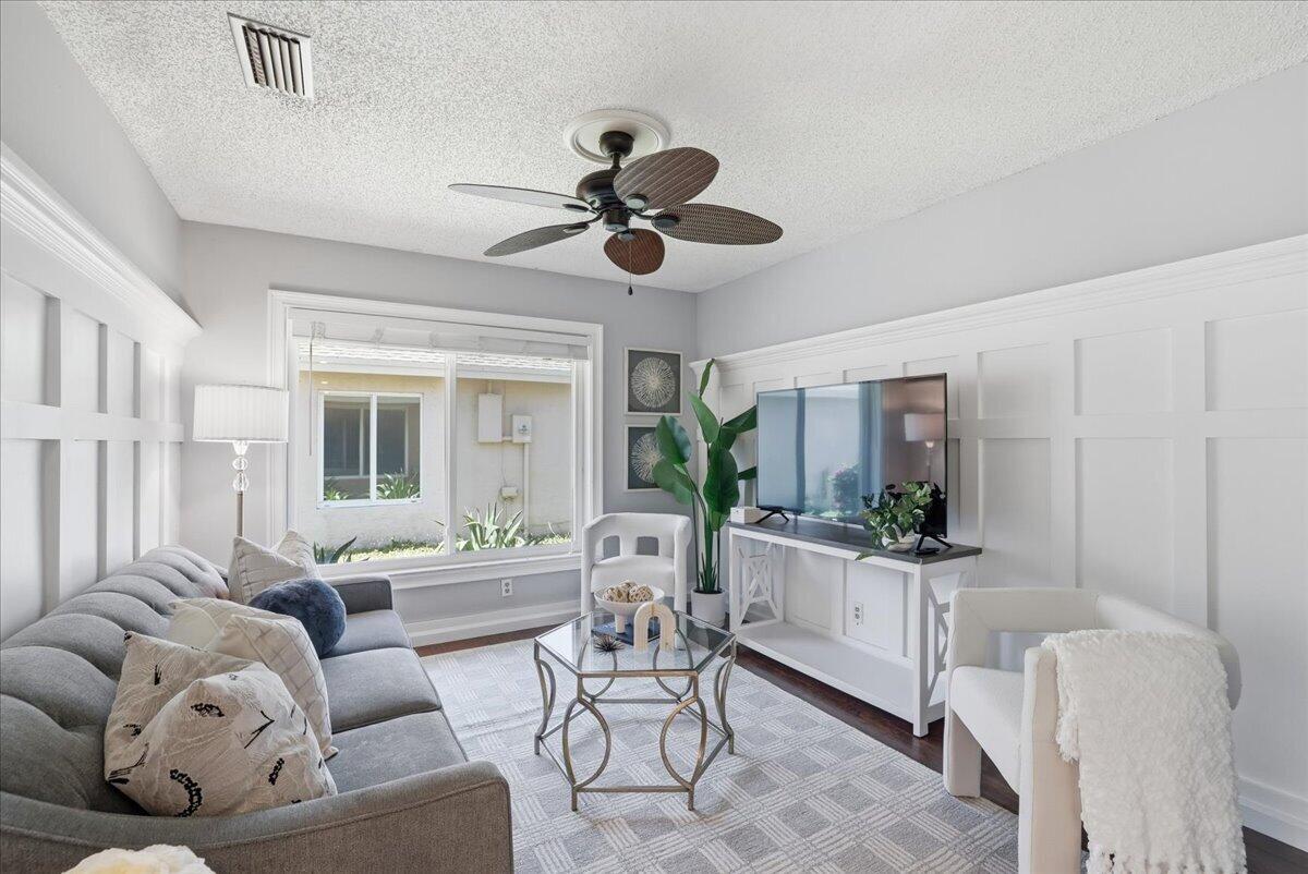 BOCA CHASE SEC 5 - Residential