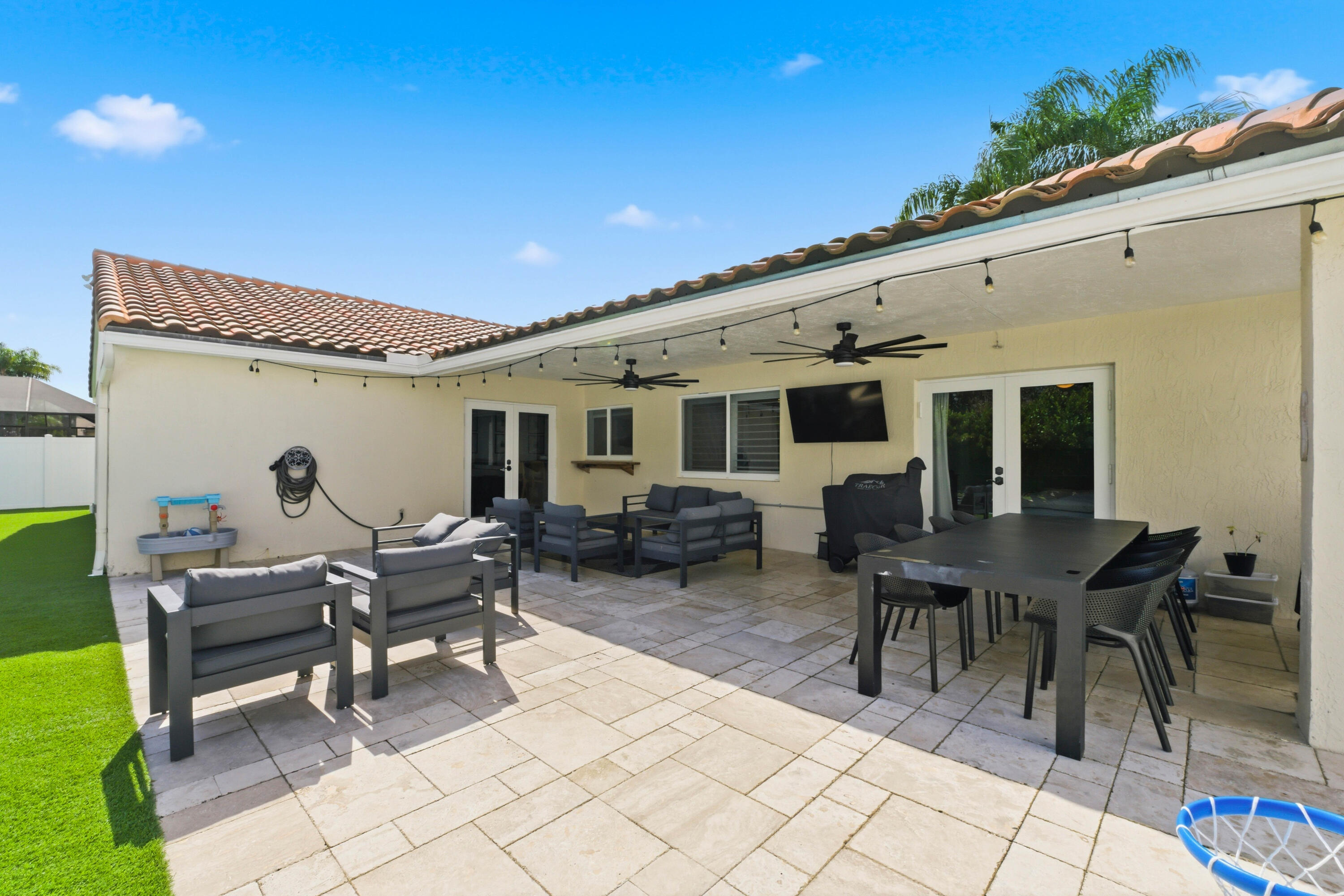 WATERFORD 116-43 B - Residential