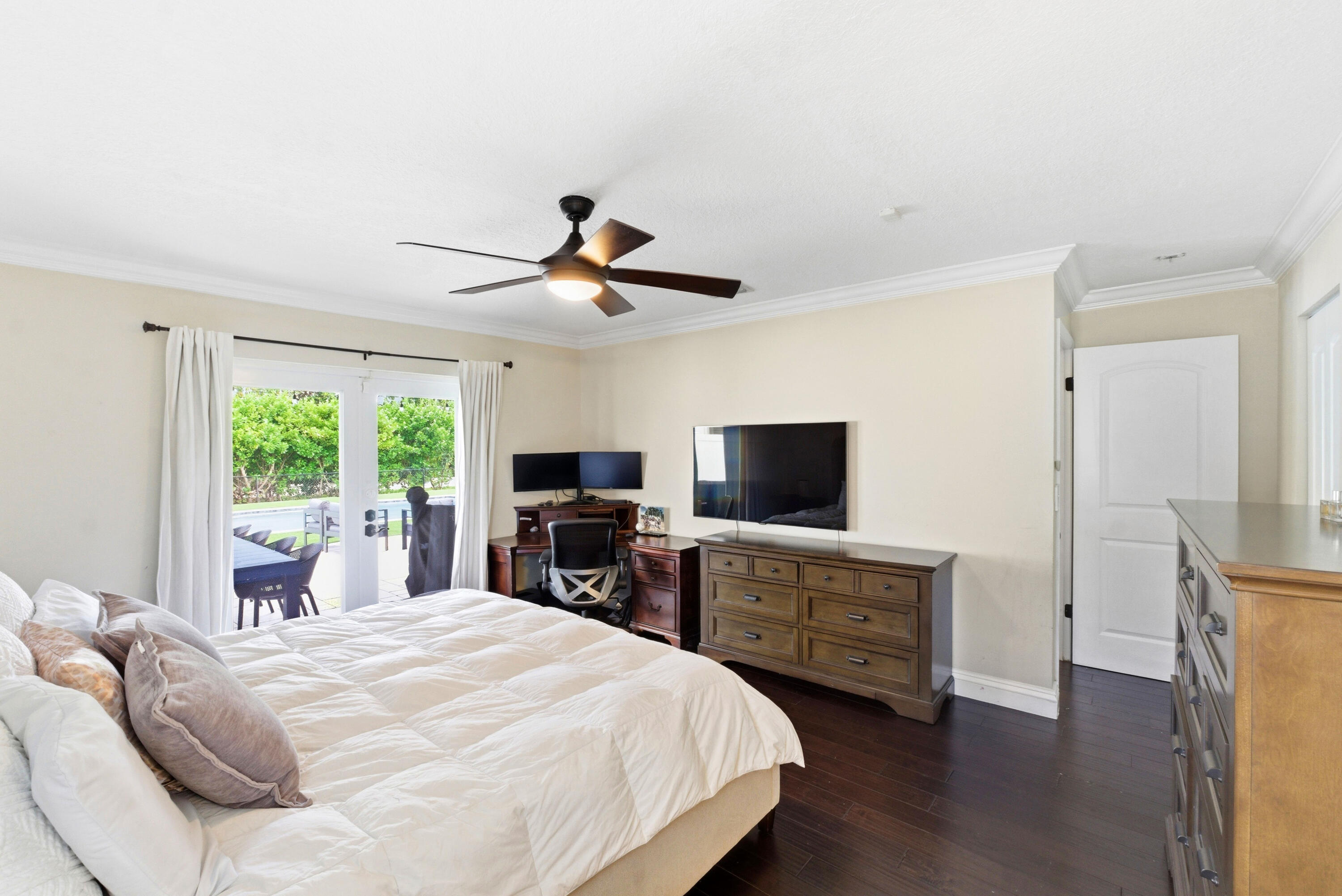 WATERFORD 116-43 B - Residential