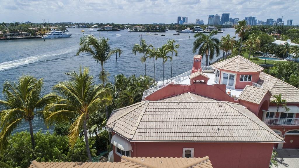 Las Olas Isles - Residential