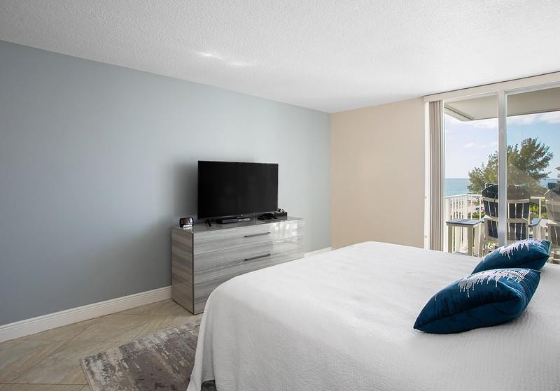 Pompano Aegean - Residential