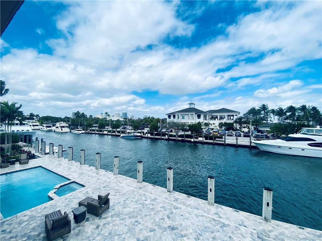 Lauderdale Harbors Sec A - Residential
