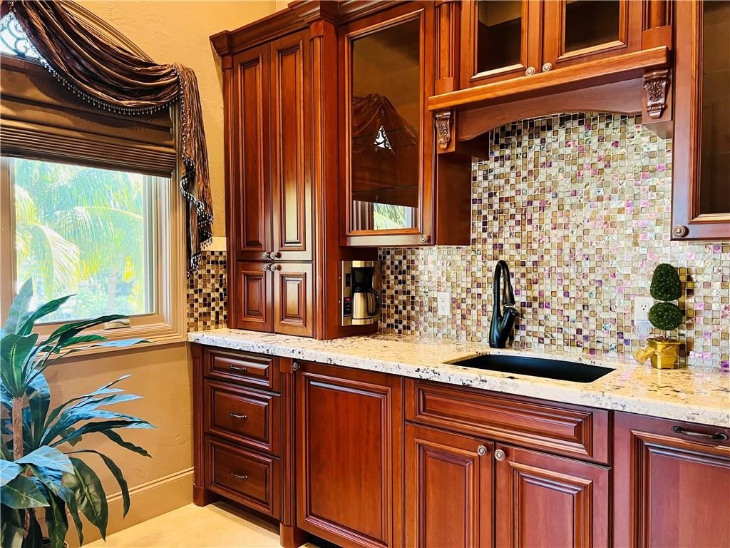 Lauderdale Harbors Sec A - Residential