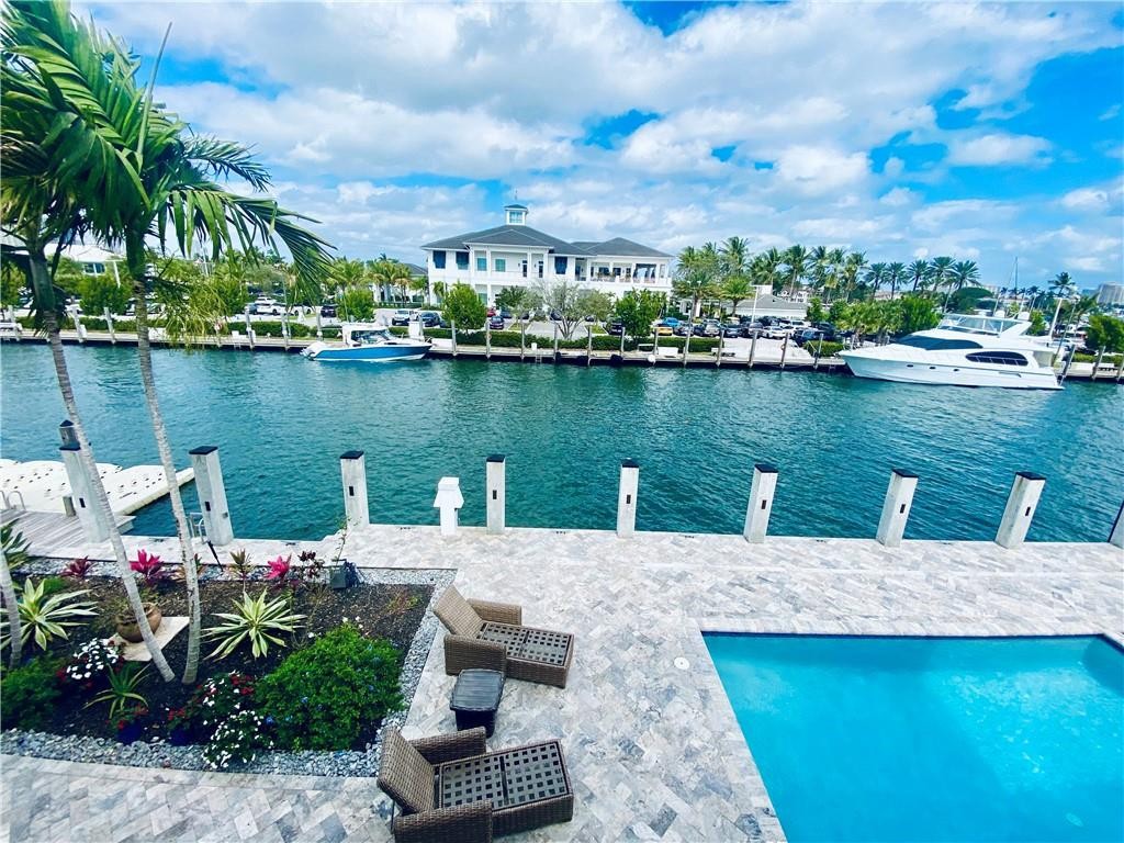 Lauderdale Harbors Sec A - Residential