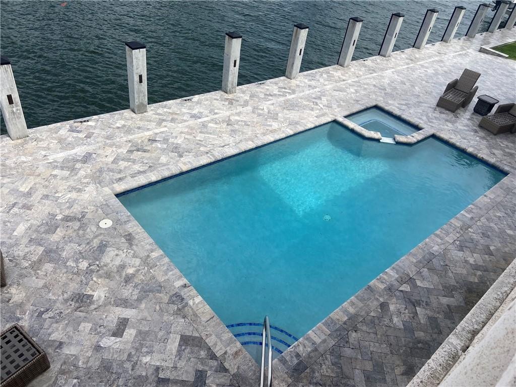 Lauderdale Harbors Sec A - Residential