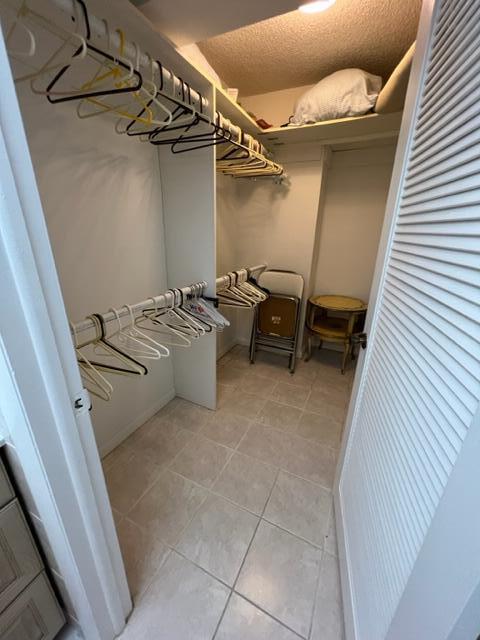 KINGS POINT PIEDMONT COND - Residential Lease
