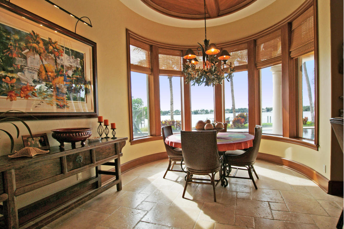 Tequesta Country Club - Residential