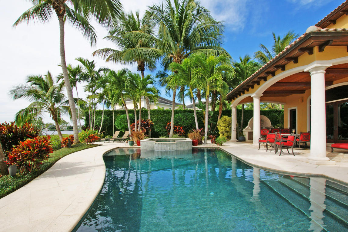 Tequesta Country Club - Residential