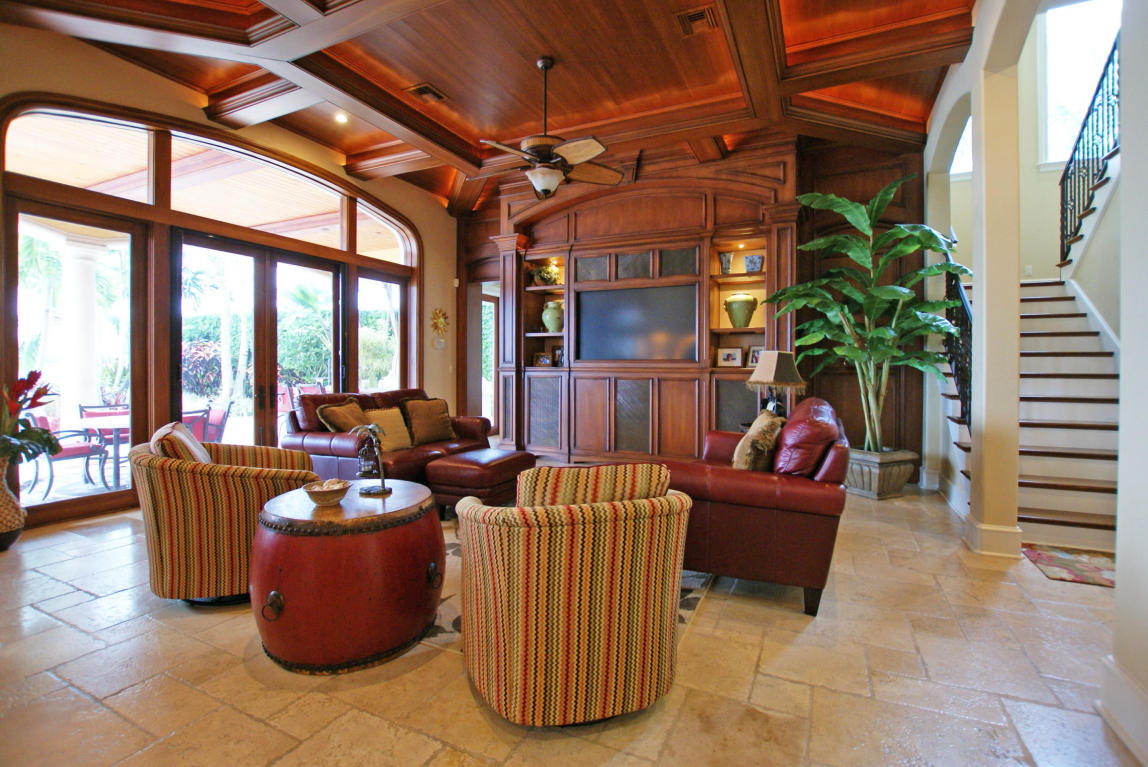 Tequesta Country Club - Residential