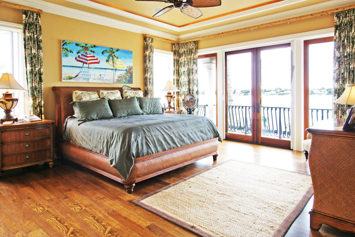 Tequesta Country Club - Residential