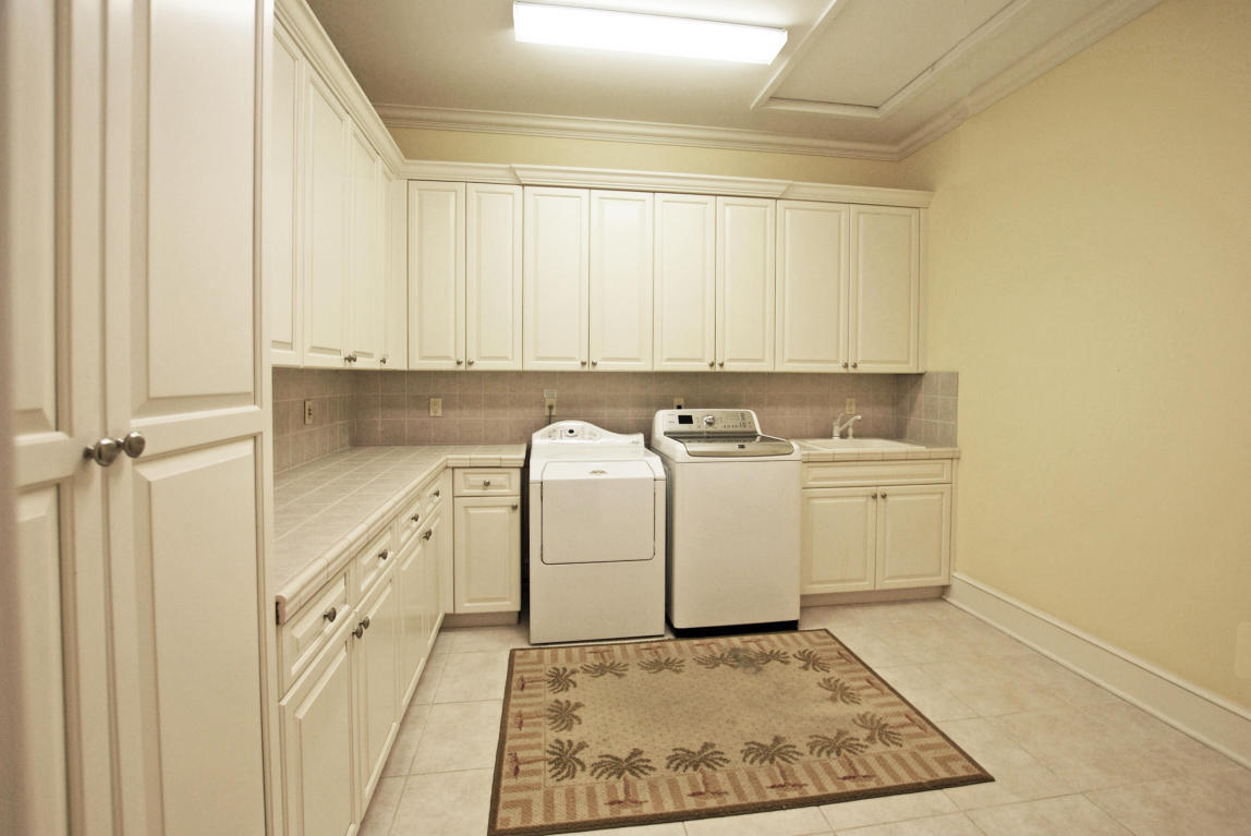 Tequesta Country Club - Residential