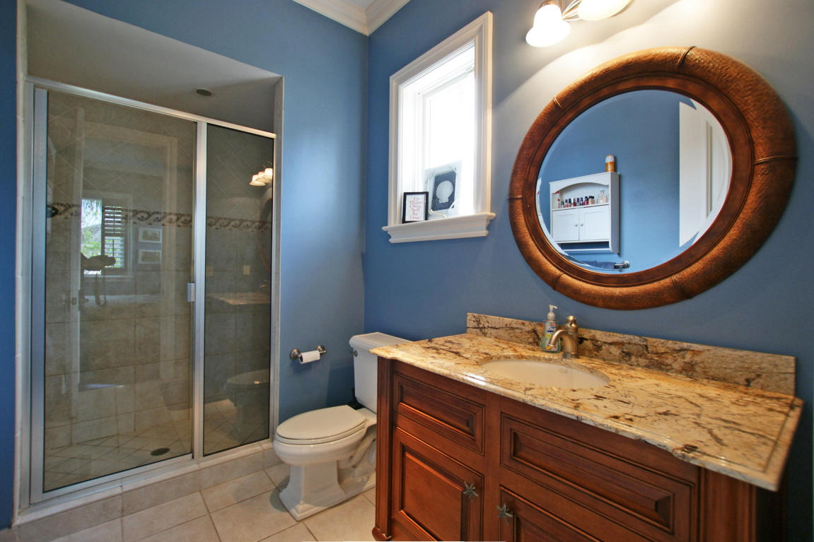 Tequesta Country Club - Residential