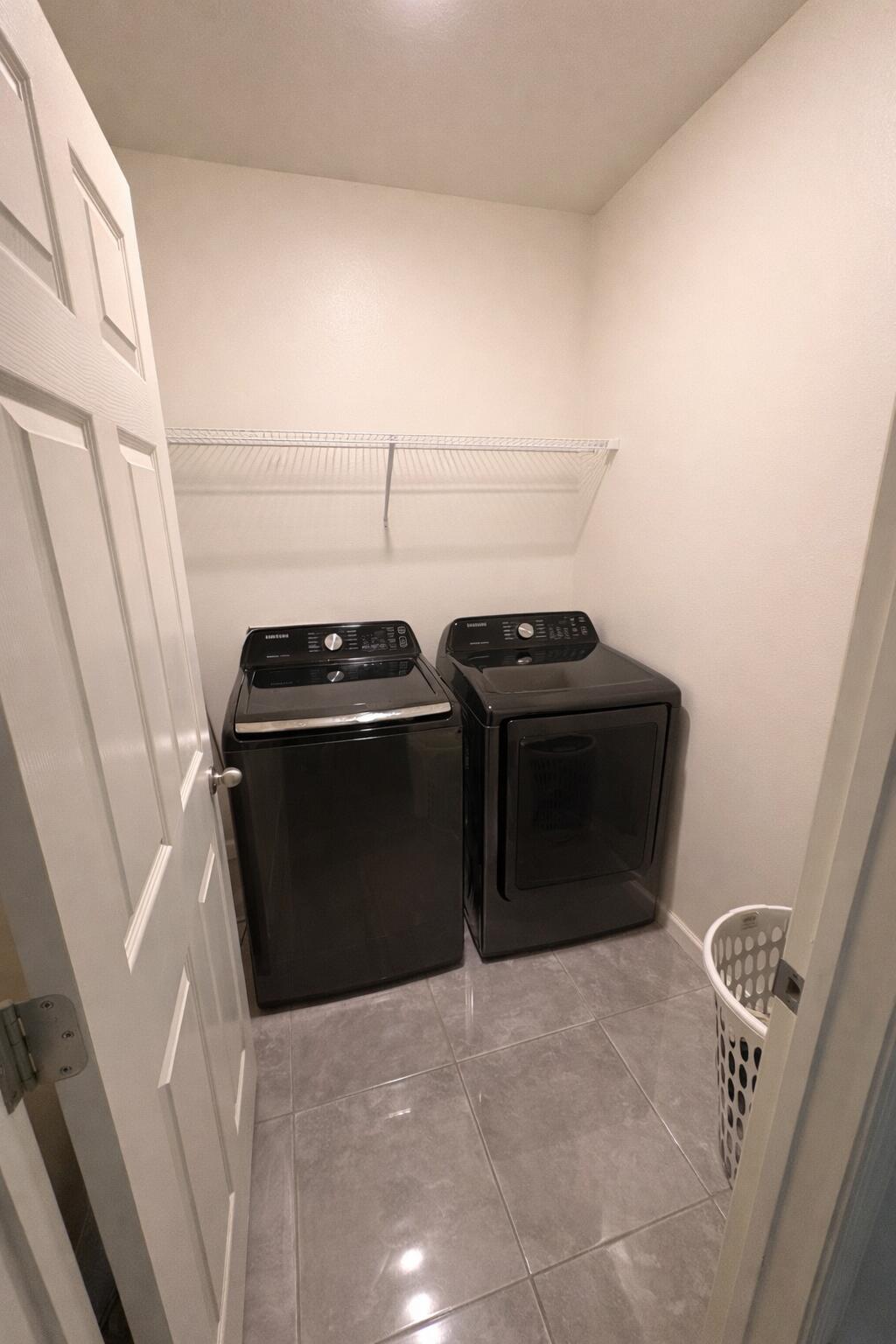 CELEBRATION POINTE - Residential Lease