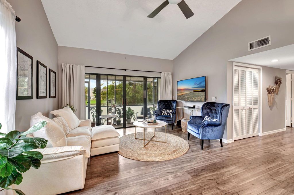 Photo of 22 Via De Casas Sur #101, Boynton Beach, FL 33426 (MLS # R11146783)