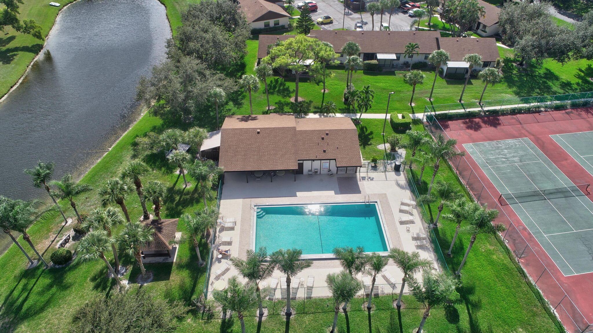 SOUTH LAKE CONDO - Residential