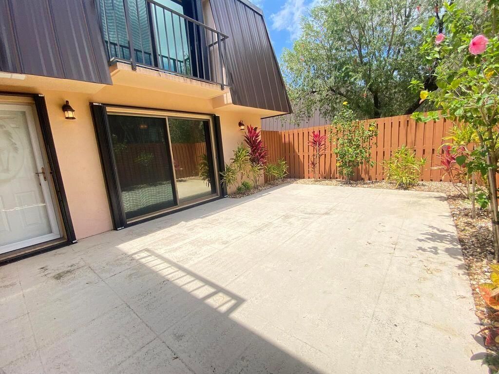 Photo of 5693 SE Windsong Lane #545, Stuart, FL 34997 (MLS # R10949322)