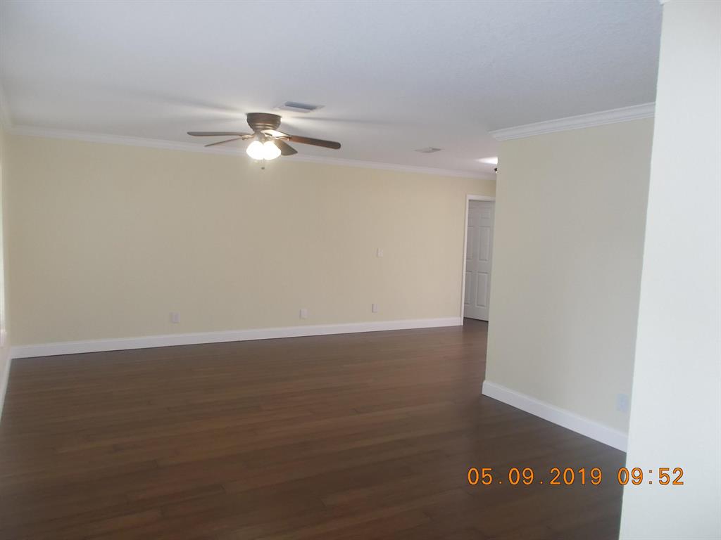 LAKEWOOD PARK UNIT 11 - Residential