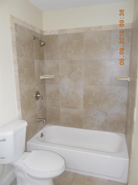 LAKEWOOD PARK UNIT 11 - Residential