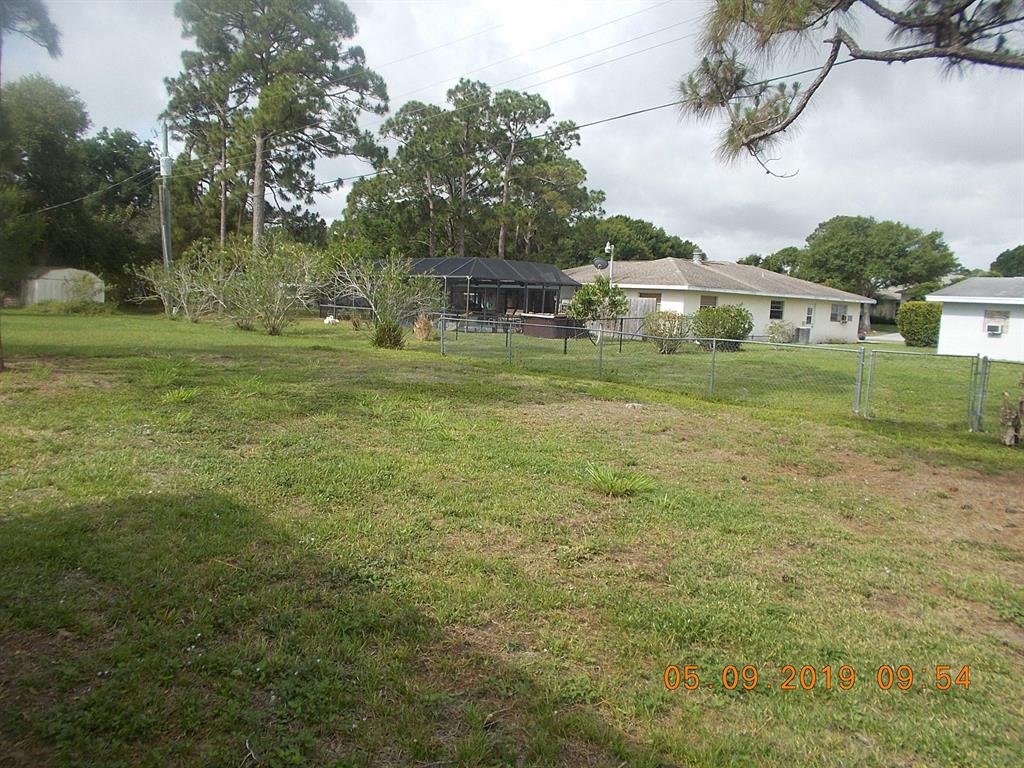 LAKEWOOD PARK UNIT 11 - Residential