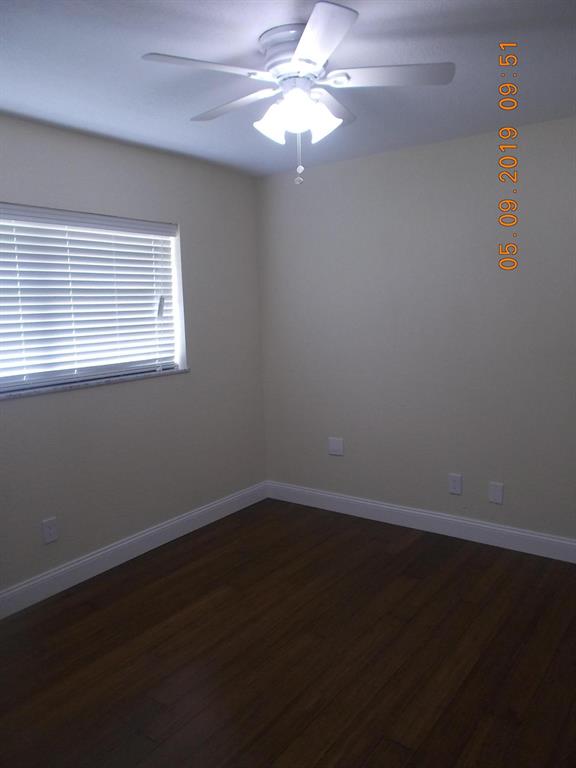 LAKEWOOD PARK UNIT 11 - Residential