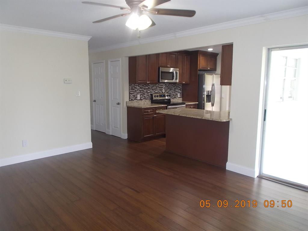 LAKEWOOD PARK UNIT 11 - Residential