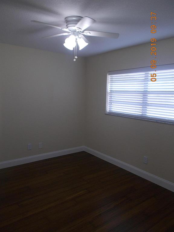 LAKEWOOD PARK UNIT 11 - Residential