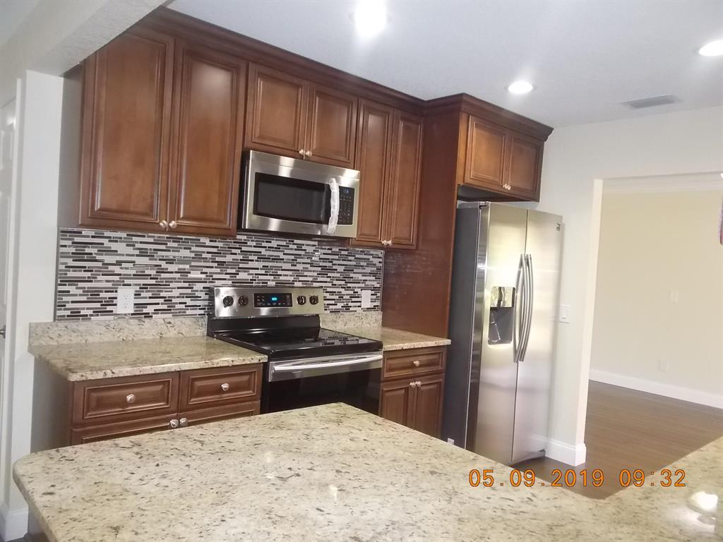 LAKEWOOD PARK UNIT 11 - Residential