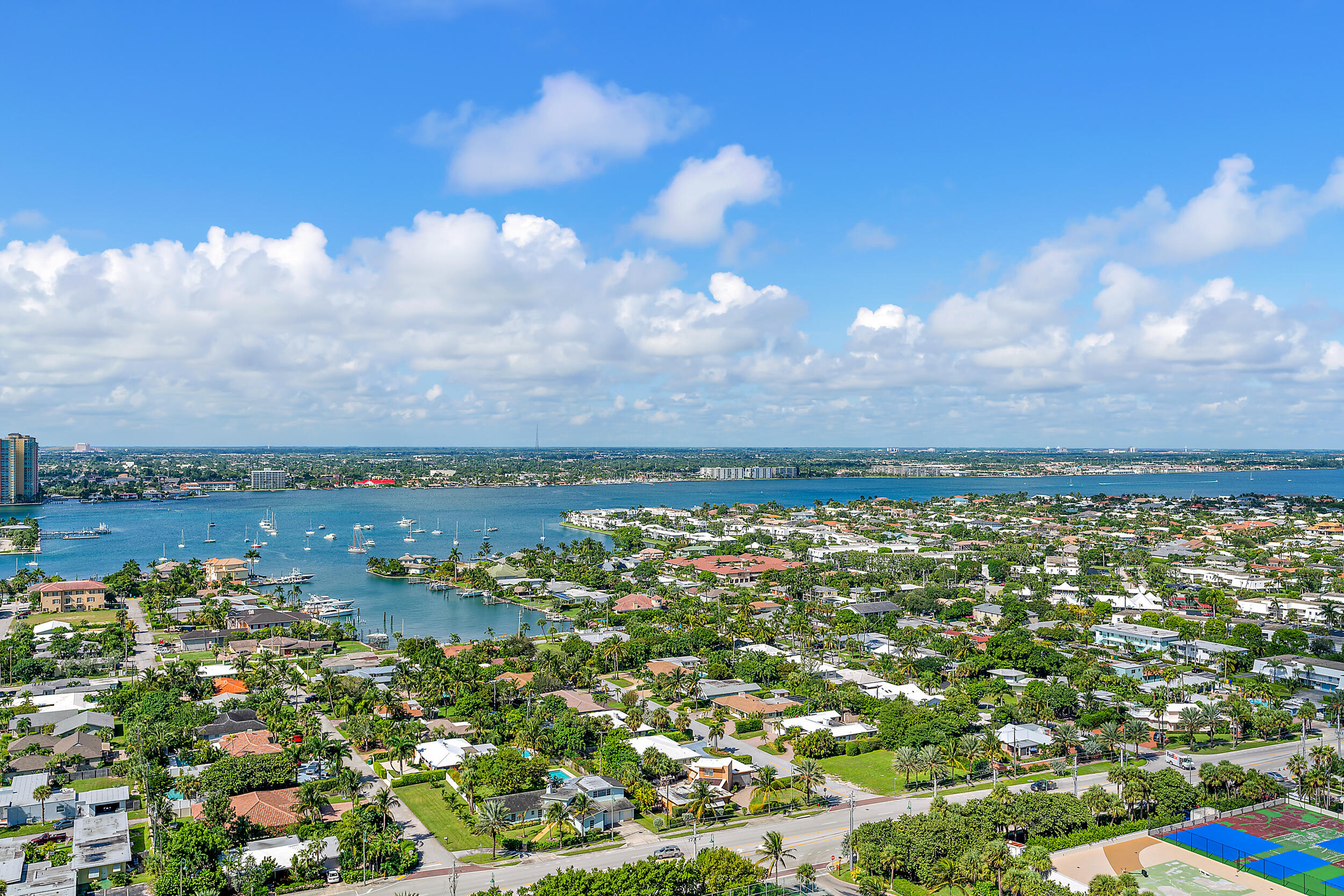 2700 NORTH OCEAN CONDO - Residential