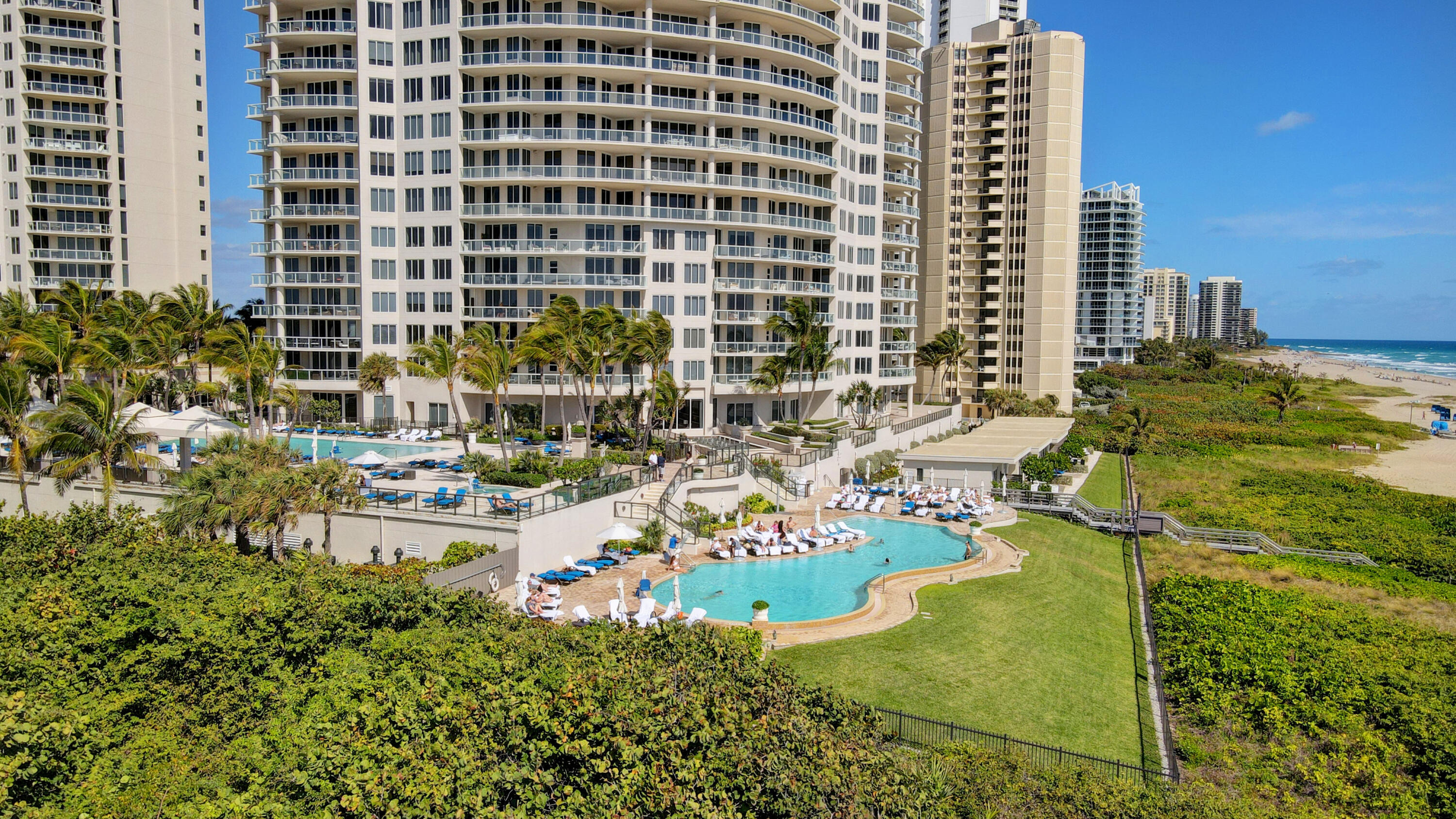 2700 NORTH OCEAN CONDO - Residential