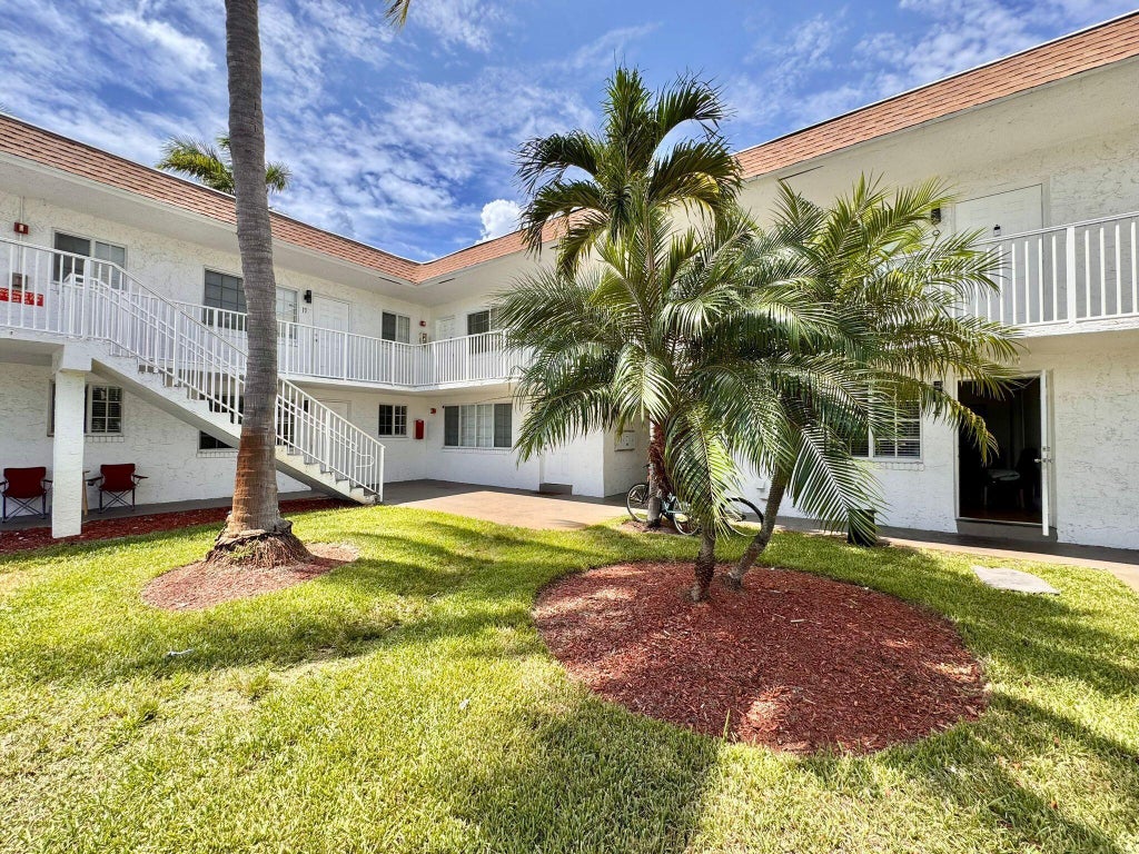 Photo of 3350 NE 16th Terrace #Unit 10, Pompano Beach, FL 33064 (MLS # B26087083)