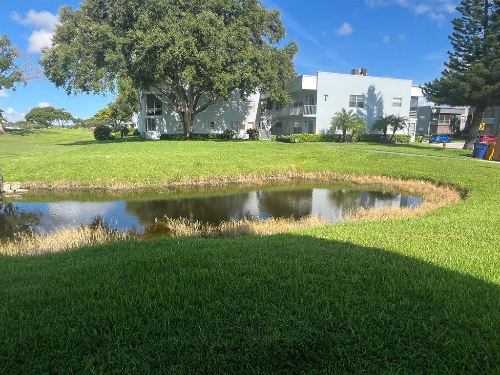 Photo of 264 Burgundy F, Delray Beach, FL 33484 (MLS # R11102380)