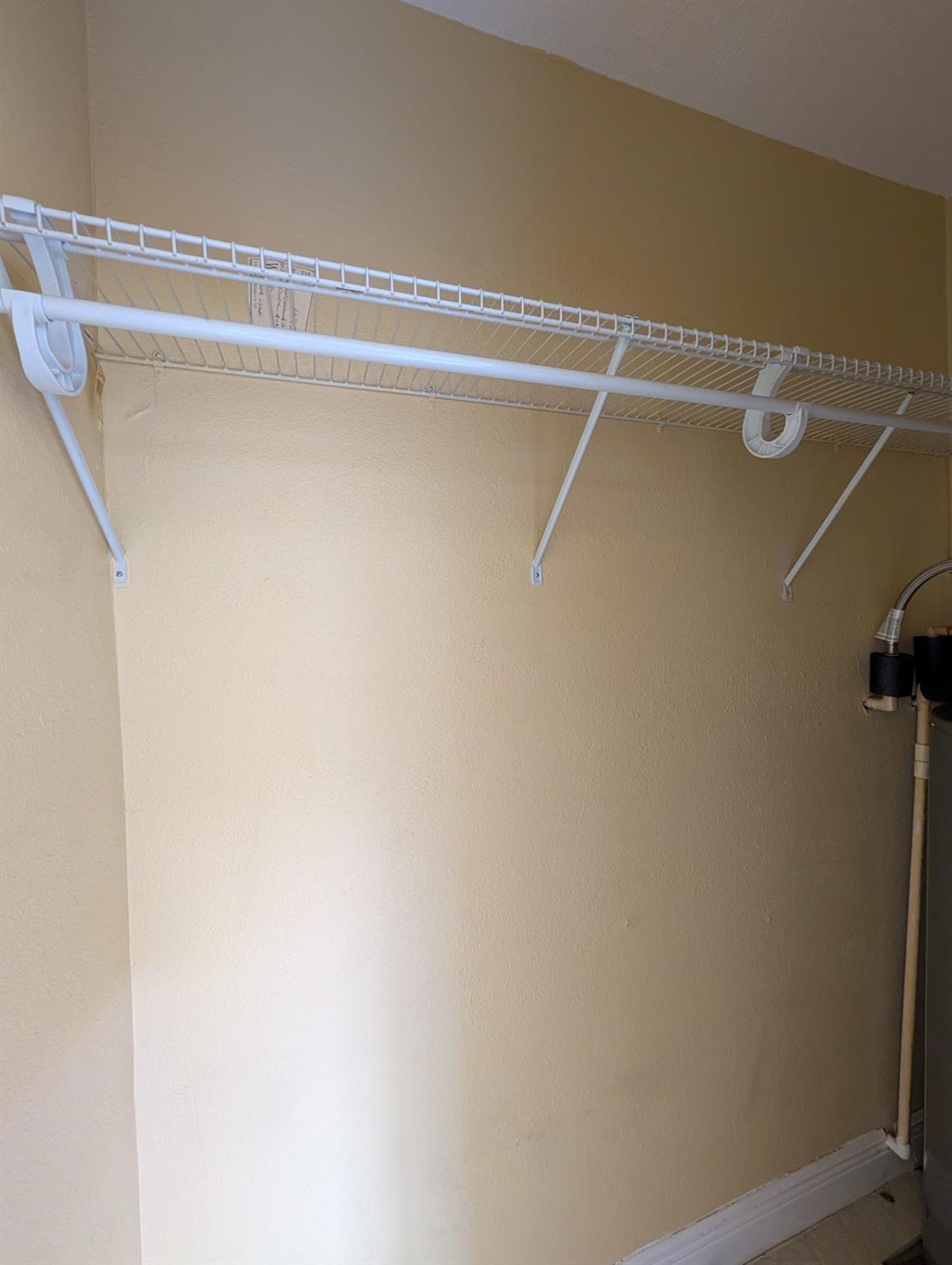 AMD PL BAY RIDGE - Residential Lease