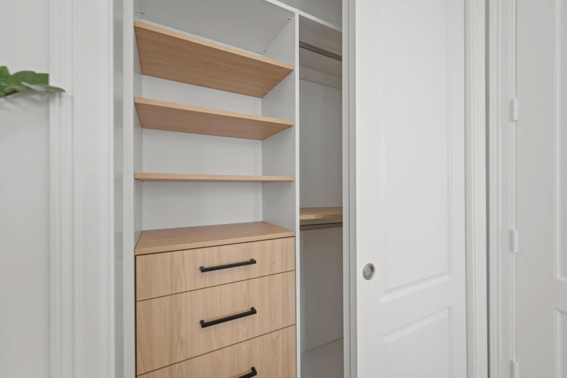 HAMILTON PLACE - Residential Lease