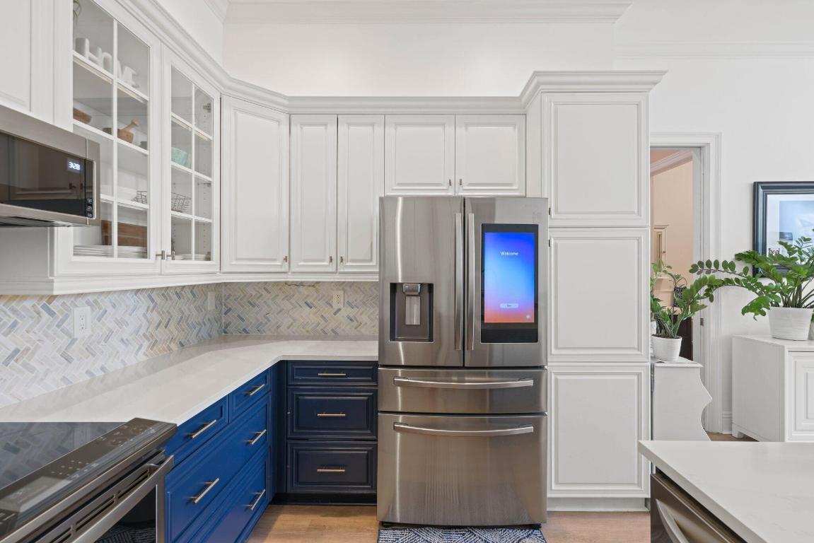 HAMILTON PLACE - Residential Lease