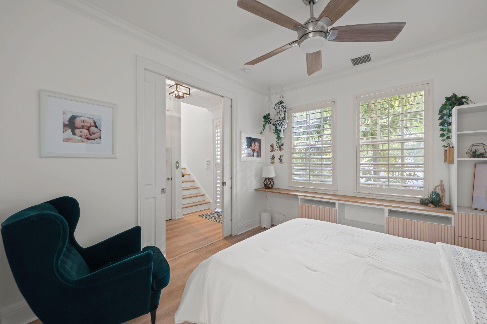 HAMILTON PLACE - Residential Lease