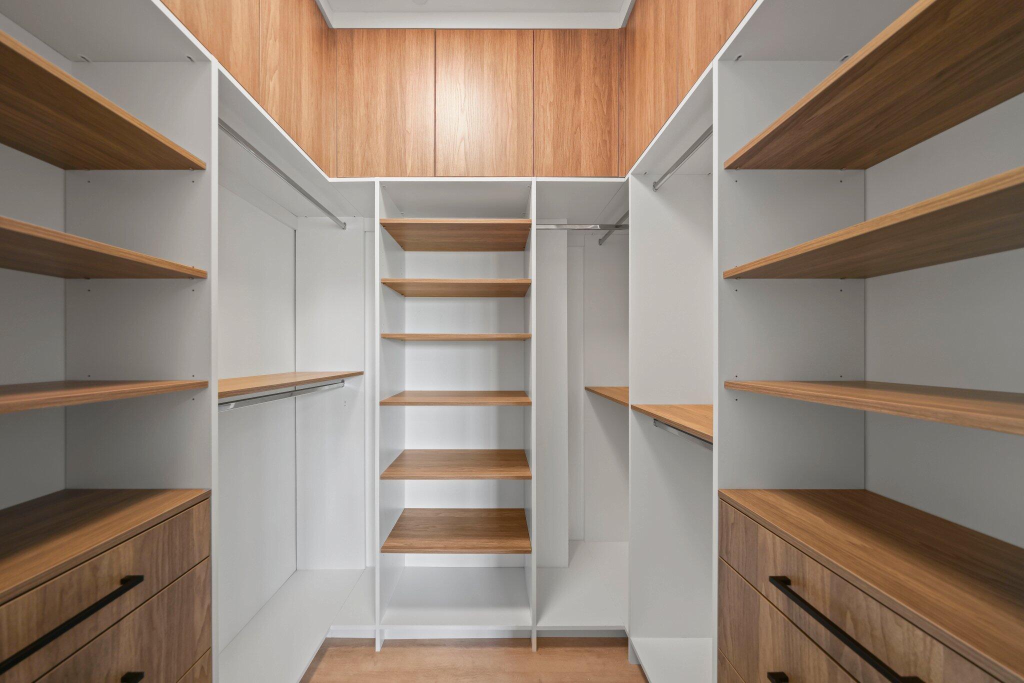 HAMILTON PLACE - Residential Lease