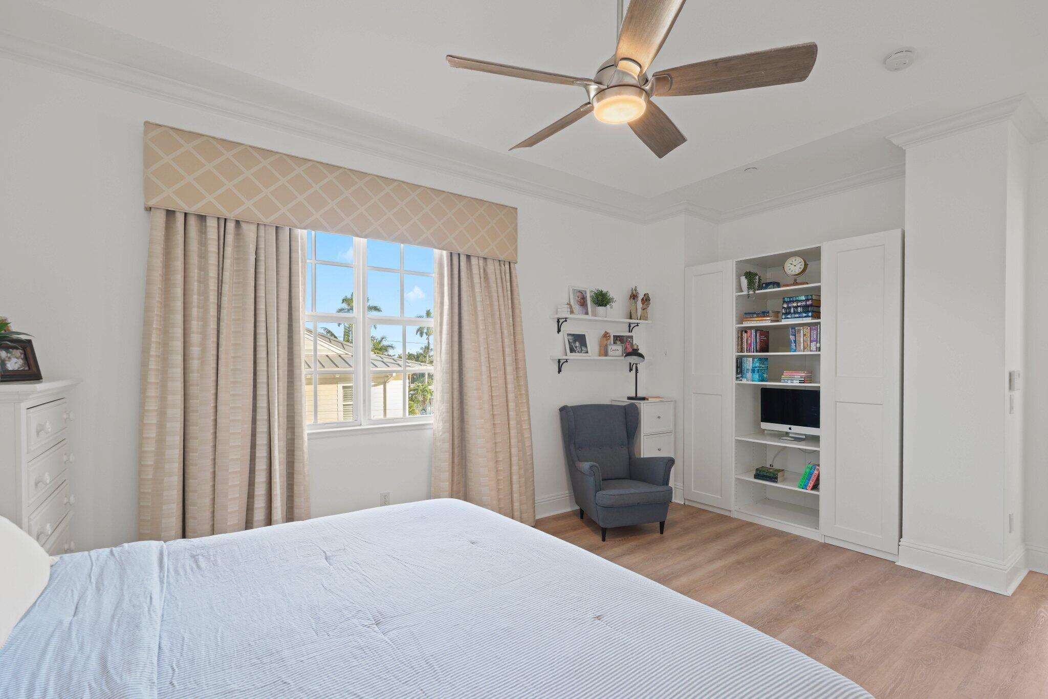 HAMILTON PLACE - Residential Lease