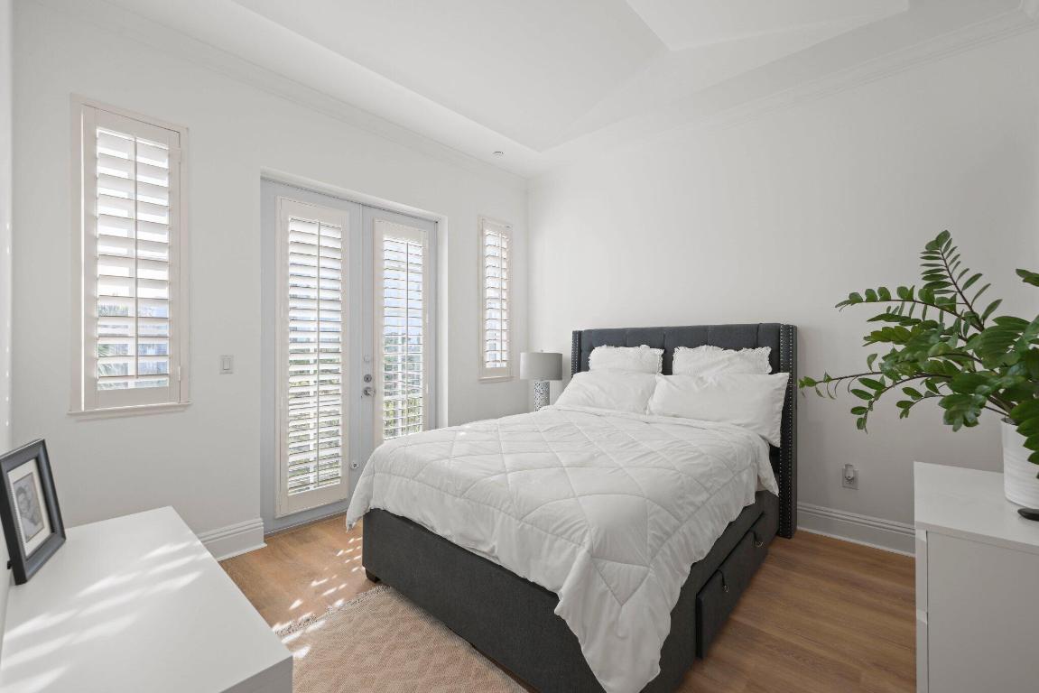 HAMILTON PLACE - Residential Lease