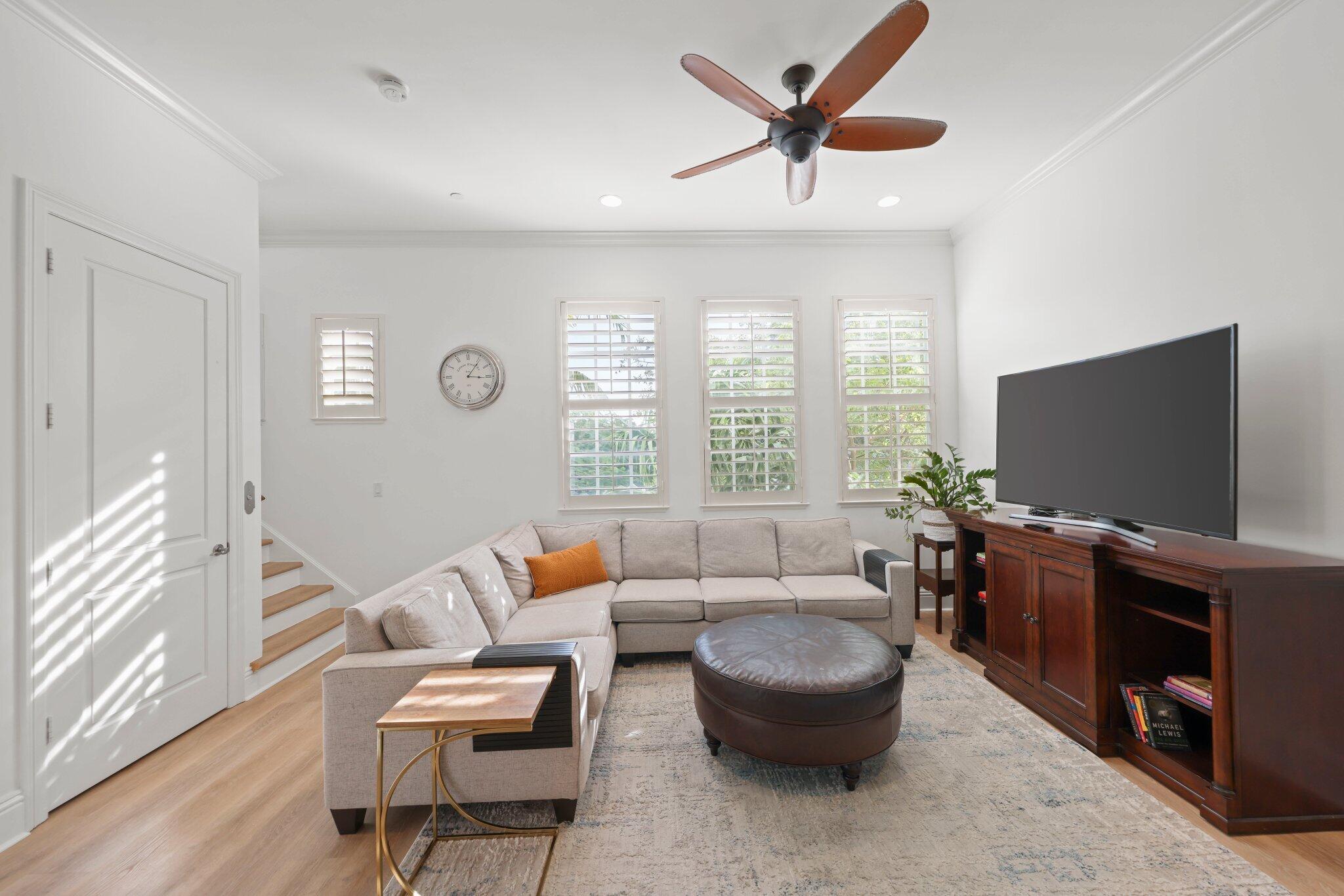 HAMILTON PLACE - Residential Lease