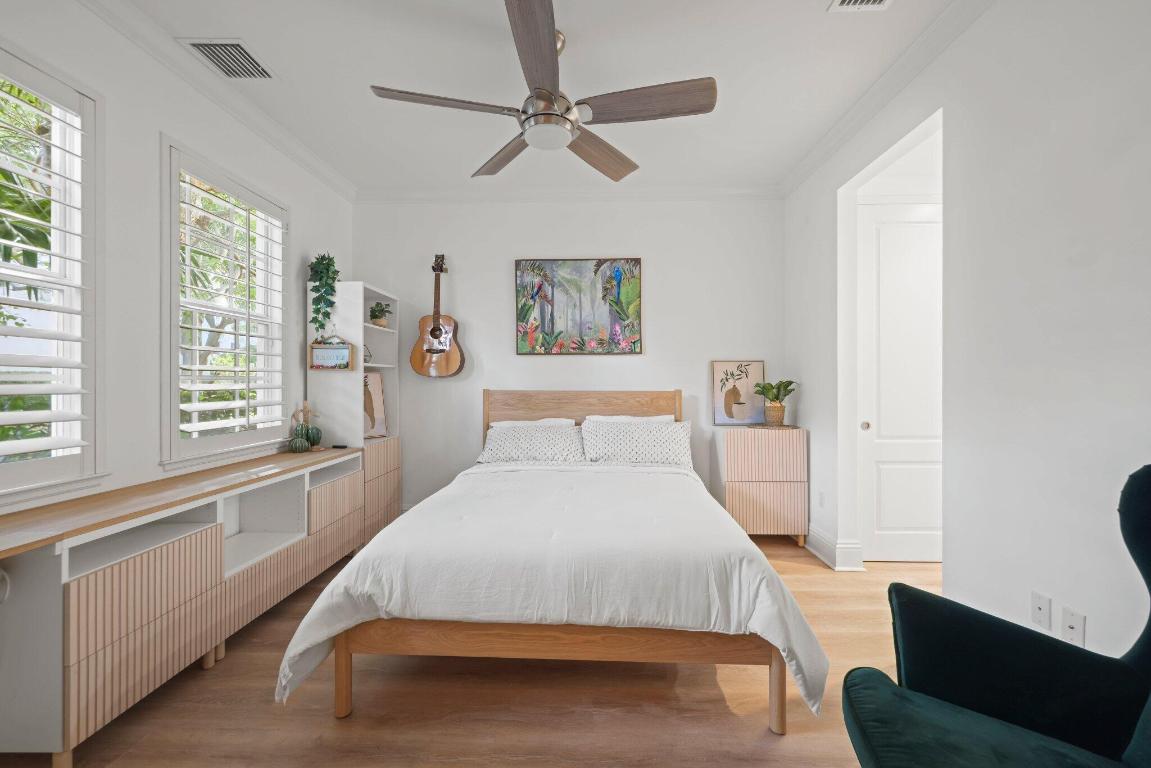 HAMILTON PLACE - Residential Lease