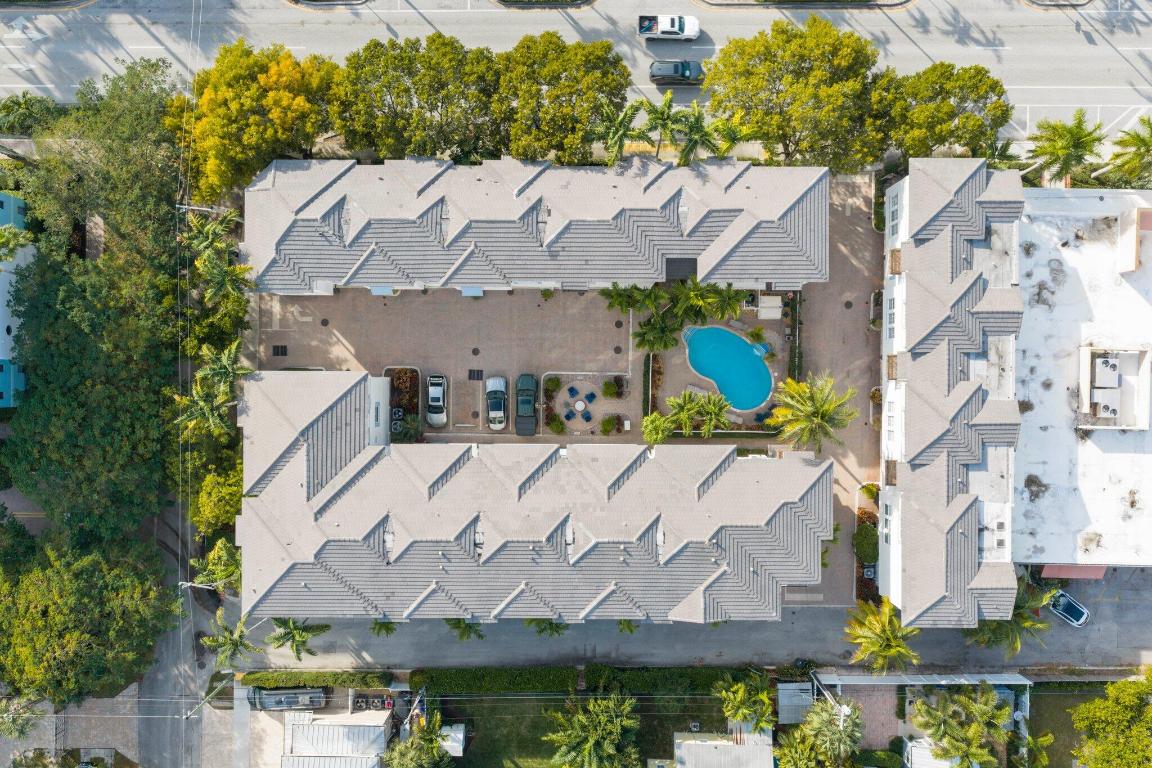 HAMILTON PLACE - Residential Lease