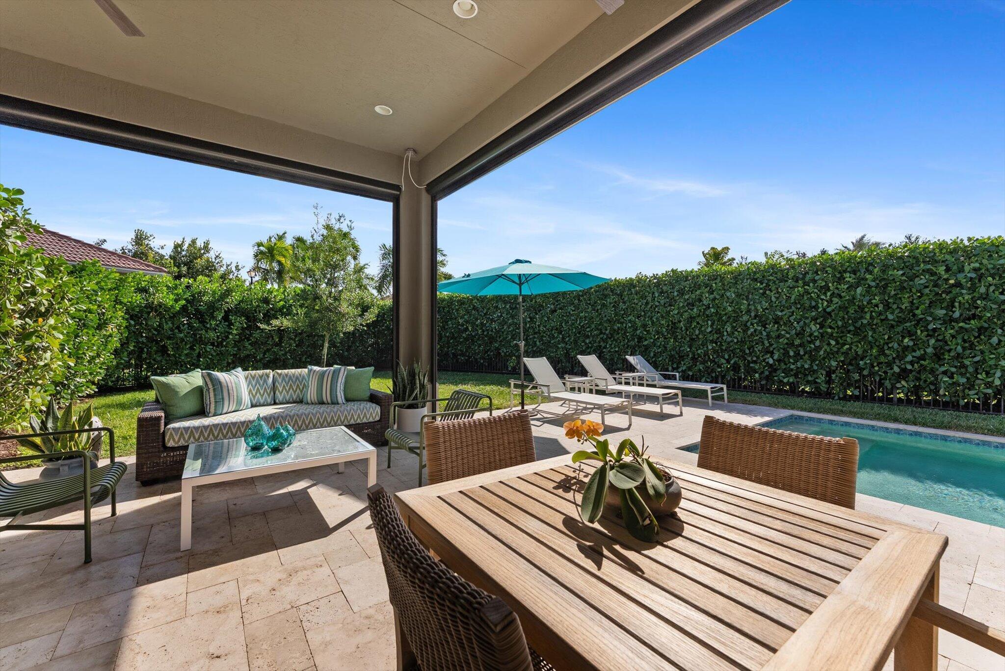 PARKLAND ROYALE - Residential