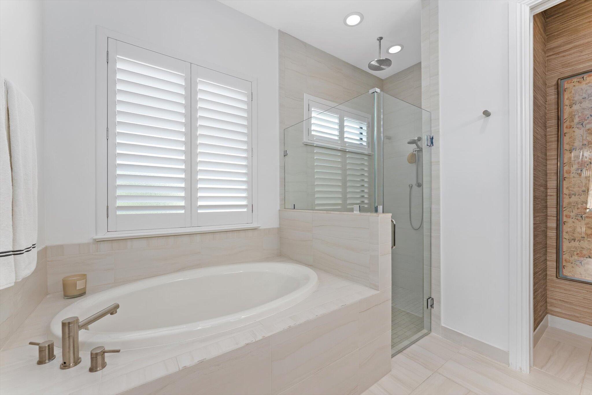 PARKLAND ROYALE - Residential