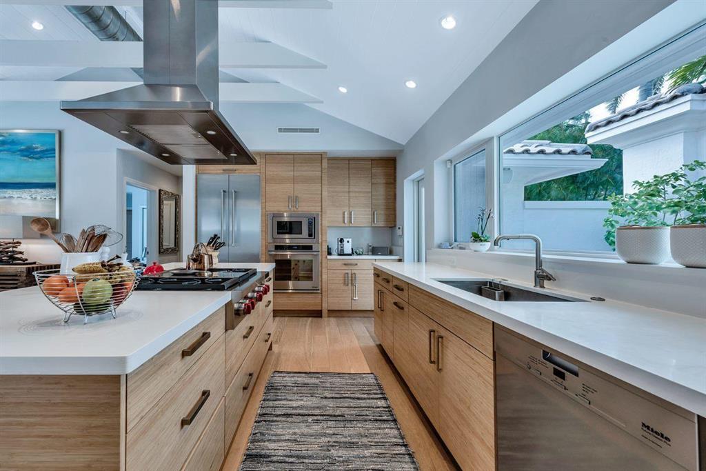 EL ENCANTO - Residential